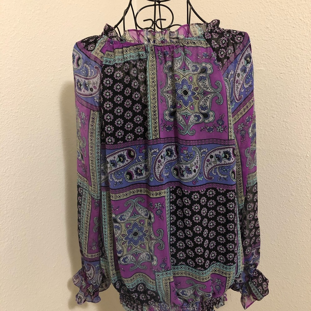 3 /$20 BUNDLE ANY ITEMS OF EQUAL OR LESSER VALUE - Picture 2 of 2